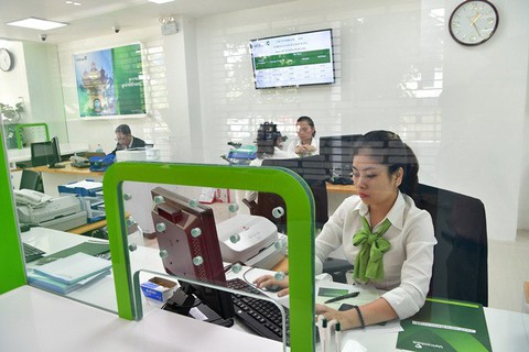 Vietcombank muốn chiếm lĩnh thị trường tài chính Lào - Ảnh 1. Vietcombank muốn chiếm lĩnh thị trường tài chính Lào - Ảnh 1.