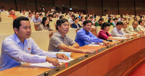 Khi Quốc hội phải nhắc giảm tiệc tùng, tăng trả lời báo chí - Ảnh 1. Khi Quốc hội phải nhắc giảm tiệc tùng, tăng trả lời báo chí - Ảnh 1.