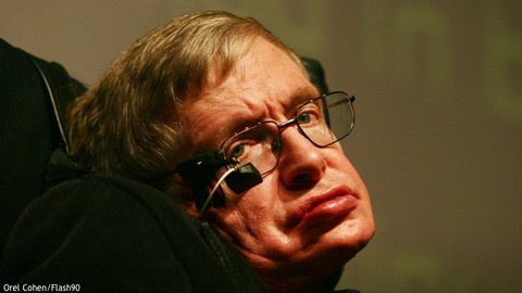 Nhà bác học Stephen Hawking: Chúa không tồn tại! - Ảnh 2. Nhà bác học Stephen Hawking: Chúa không tồn tại! - Ảnh 2.