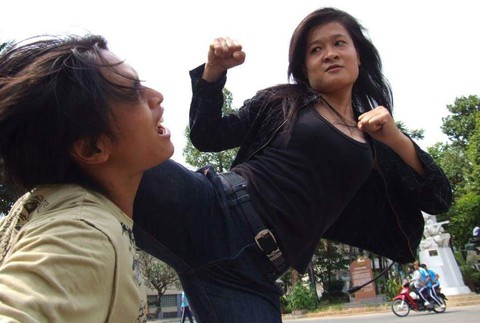 Những người phụ nữ chọn nghề... không yếu đuối - Ảnh 2. Những người phụ nữ chọn nghề... không yếu đuối - Ảnh 2.