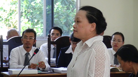 Làm giả 32 sổ đỏ, chiếm đoạt hàng chục tỉ của ngân hàng - Ảnh 1. Làm giả 32 sổ đỏ, chiếm đoạt hàng chục tỉ của ngân hàng - Ảnh 1.