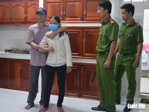 Thực nghiệm vụ giết người phụ nữ bán thịt heo cướp tài sản - Ảnh 1. Thực nghiệm vụ giết người phụ nữ bán thịt heo cướp tài sản - Ảnh 1.