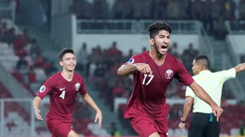 U19 Indonesia thua Qatar 5-6 sau khi bị dẫn 1-6 - Ảnh 2. U19 Indonesia thua Qatar 5-6 sau khi bị dẫn 1-6 - Ảnh 2.