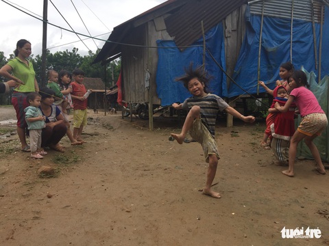 Một số cán bộ chưa thật lòng quan tâm vùng dân tộc thiểu số, miền núi - Ảnh 3. Một số cán bộ chưa thật lòng quan tâm vùng dân tộc thiểu số, miền núi - Ảnh 3.
