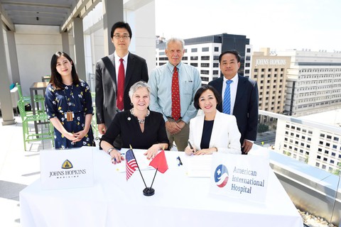 Bệnh viện Quốc tế Mỹ hợp tác với Johns Hopkins International, Mỹ - Ảnh 1. Bệnh viện Quốc tế Mỹ hợp tác với Johns Hopkins International, Mỹ - Ảnh 1.