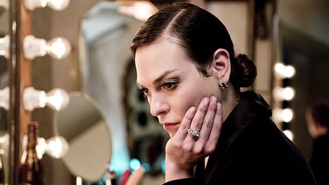 A fantastic woman: Tôi là Marina! - Ảnh 1. A fantastic woman: Tôi là Marina! - Ảnh 1.