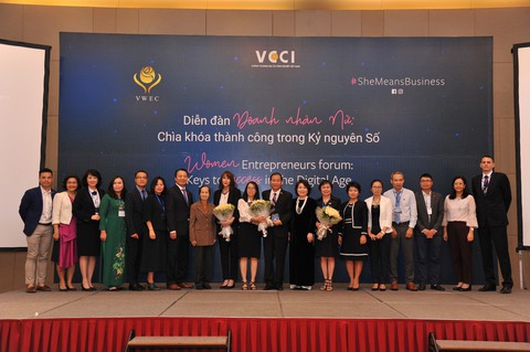 4/5 phụ nữ Việt mong muốn mở doanh nghiệp - Ảnh 1. 4/5 phụ nữ Việt mong muốn mở doanh nghiệp - Ảnh 1.