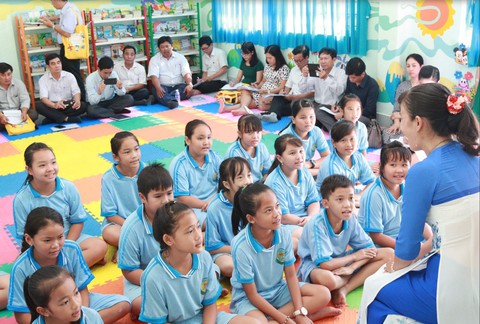 Học sinh mượn 17,2 quyển sách/năm - Ảnh 1. Học sinh mượn 17,2 quyển sách/năm - Ảnh 1.