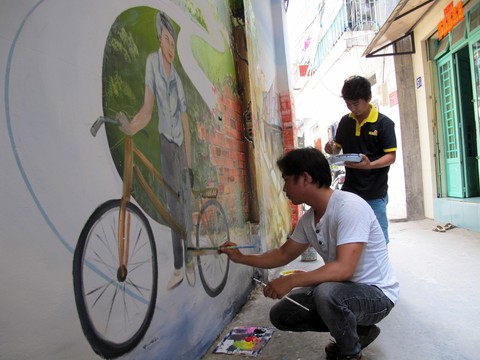 Tranh tường, graffiti và... bôi bẩn đường phố - Ảnh 4. Tranh tường, graffiti và... bôi bẩn đường phố - Ảnh 4.