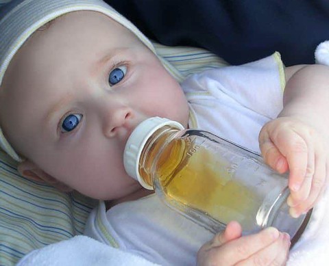 Chăm sóc bé bị tiêu chảy do Rotavirus tại nhà - Ảnh 1. Chăm sóc bé bị tiêu chảy do Rotavirus tại nhà - Ảnh 1.