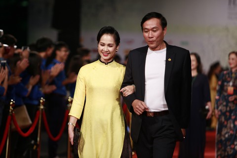 Gặp Như Quỳnh, Lê Khanh, Hải Yến, Ngô Thanh Vân trên thảm đỏ HANIFF - Ảnh 5. Gặp Như Quỳnh, Lê Khanh, Hải Yến, Ngô Thanh Vân trên thảm đỏ HANIFF - Ảnh 5.