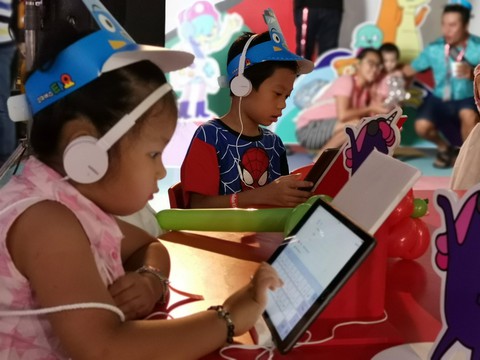 Dễ dàng kiểm soát nội dung, thời gian trẻ xem video với YouTube Kids - Ảnh 1. Dễ dàng kiểm soát nội dung, thời gian trẻ xem video với YouTube Kids - Ảnh 1.
