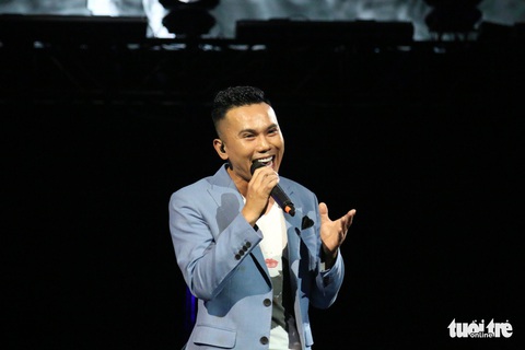 Bằng Kiều - Tuấn Hưng tái hợp Quả dưa hấu trong liveshow Tú Dưa - Ảnh 3. Bằng Kiều - Tuấn Hưng tái hợp Quả dưa hấu trong liveshow Tú Dưa - Ảnh 3.