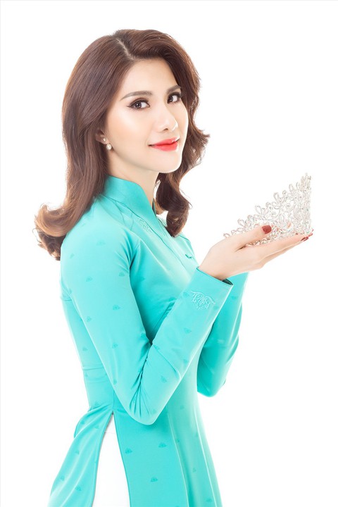 Tiếp viên hàng không VN thi Hoa hậu quý bà quốc tế 2018 - Ảnh 3. Tiếp viên hàng không VN thi Hoa hậu quý bà quốc tế 2018 - Ảnh 3.