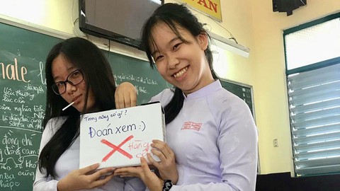 Học trò Sài Gòn tặng nhau... bịch muối để tình bạn đậm đà hơn - Ảnh 3. Học trò Sài Gòn tặng nhau... bịch muối để tình bạn đậm đà hơn - Ảnh 3.