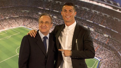 Ronaldo: Nếu muốn thật nhiều tiền, tôi đã đến Trung Quốc... - Ảnh 1. Ronaldo: Nếu muốn thật nhiều tiền, tôi đã đến Trung Quốc... - Ảnh 1.