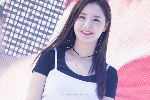 Những nhóm nhạc chỉ có 1 thành viên’ của K-pop - Ảnh 5. Những nhóm nhạc chỉ có 1 thành viên’ của K-pop - Ảnh 5.
