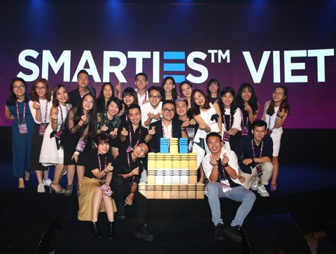 Unilever đón mưa giải thưởng marketing tại Smarties Việt Nam 2018 - Ảnh 1. Unilever đón mưa giải thưởng marketing tại Smarties Việt Nam 2018 - Ảnh 1.