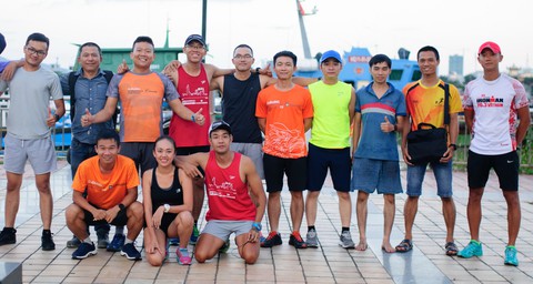 Da Nang Runners sống năng động, lành mạnh - Ảnh 1. Da Nang Runners sống năng động, lành mạnh - Ảnh 1.