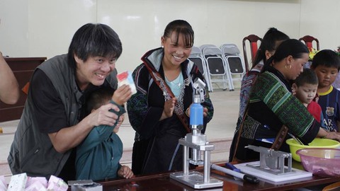 Làm tình nguyện phải có trái tim - Ảnh 1. Làm tình nguyện phải có trái tim - Ảnh 1.