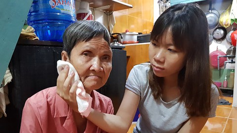 Tiếp sức đến trường: Từ công nhân thành tân sinh viên - Ảnh 1. Tiếp sức đến trường: Từ công nhân thành tân sinh viên - Ảnh 1.