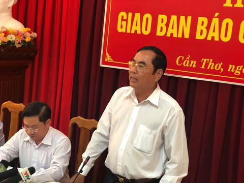 Cần Thơ rà soát quy trình khám xét, xử phạt vụ đổi 100 USD - Ảnh 4. Cần Thơ rà soát quy trình khám xét, xử phạt vụ đổi 100 USD - Ảnh 4.