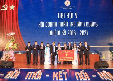 Đại hội Hội Doanh nhân trẻ tỉnh Bình Dương - Ảnh 1. Đại hội Hội Doanh nhân trẻ tỉnh Bình Dương - Ảnh 1.