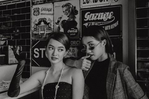 Kaity Nguyễn - Trịnh Thảo hóa thân chơi Halloween - Ảnh 2. Kaity Nguyễn - Trịnh Thảo hóa thân chơi Halloween - Ảnh 2.
