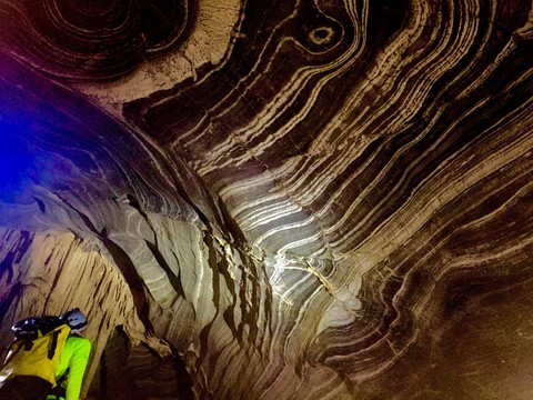 Thế giới kỳ bí trong hệ thống hang động Phong Nha - Kẻ Bàng - Ảnh 9. Thế giới kỳ bí trong hệ thống hang động Phong Nha - Kẻ Bàng - Ảnh 9.