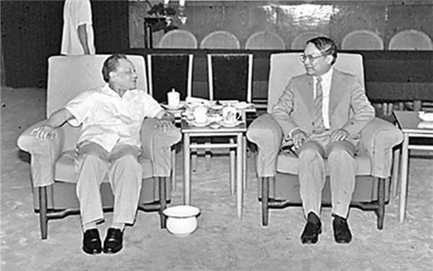 Học cách đại hiệp Kim Dung sống: Đại náo một trận, lặng lẽ rời đi! - Ảnh 4. Học cách đại hiệp Kim Dung sống: Đại náo một trận, lặng lẽ rời đi! - Ảnh 4.