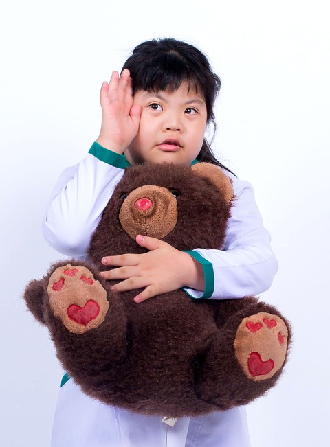 Người lưu giữ nụ cười thiên thần - Ảnh 2. Người lưu giữ nụ cười thiên thần - Ảnh 2.