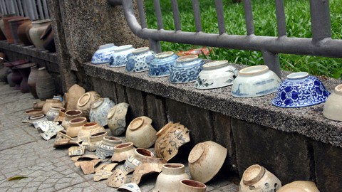 Những dòng sông cổ vật - kỳ cuối: Những trầm tích văn hóa - Ảnh 1. Những dòng sông cổ vật - kỳ cuối: Những trầm tích văn hóa - Ảnh 1.
