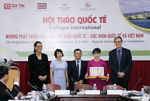 Hội thảo về Luật biển Quốc tế tại Đà Nẵng - Ảnh 1. Hội thảo về Luật biển Quốc tế tại Đà Nẵng - Ảnh 1.