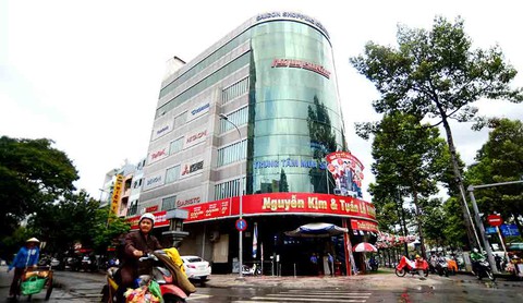 Giúp truy thu thuế khủng, người có công nhận thưởng... bèo - Ảnh 1. Giúp truy thu thuế khủng, người có công nhận thưởng... bèo - Ảnh 1.