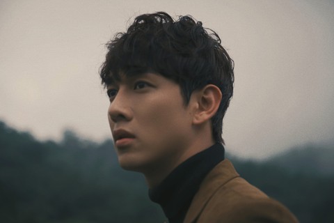 Song Luân: Trai đẹp... bất hạnh nhất trên màn ảnh rộng! - Ảnh 4. Song Luân: Trai đẹp... bất hạnh nhất trên màn ảnh rộng! - Ảnh 4.