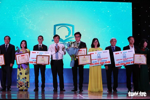 Bốn công trình đoạt giải Tri thức trẻ vì giáo dục - Ảnh 1. Bốn công trình đoạt giải Tri thức trẻ vì giáo dục - Ảnh 1.