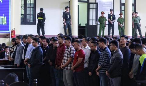 Ông Phan Văn Vĩnh không đồng ý, tòa có được công khai bản án? - Ảnh 3. Ông Phan Văn Vĩnh không đồng ý, tòa có được công khai bản án? - Ảnh 3.