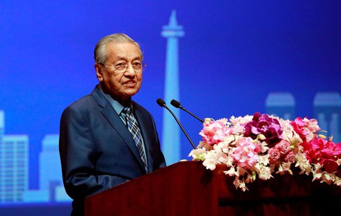 Thủ tướng Malaysia: ‘Không ông Trump, không có chiến tranh thương mại’ - Ảnh 1. Thủ tướng Malaysia: ‘Không ông Trump, không có chiến tranh thương mại’ - Ảnh 1.