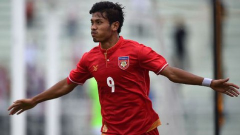 10 cầu thủ đắt giá nhất AFF Cup 2018: Philippines áp đảo, tiếc cho tuyển thủ Việt - Ảnh 8. 10 cầu thủ đắt giá nhất AFF Cup 2018: Philippines áp đảo, tiếc cho tuyển thủ Việt - Ảnh 8.