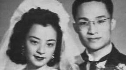 Đại hiệp đào hoa Kim Dung và những bóng hồng trong cuộc đời - Ảnh 2. Đại hiệp đào hoa Kim Dung và những bóng hồng trong cuộc đời - Ảnh 2.