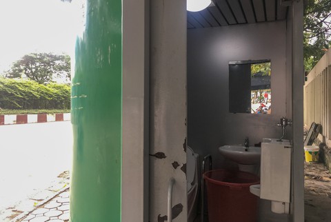 Thêm 1.000 nhà vệ sinh kiểu mới có giải quyết được nỗi buồn cũ - Ảnh 2. Thêm 1.000 nhà vệ sinh kiểu mới có giải quyết được nỗi buồn cũ - Ảnh 2.