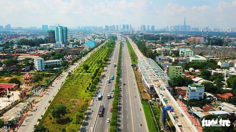 TP.HCM tìm giải pháp xây dựng khu Đông thành đô thị sáng tạo - Ảnh 1. TP.HCM tìm giải pháp xây dựng khu Đông thành đô thị sáng tạo - Ảnh 1.