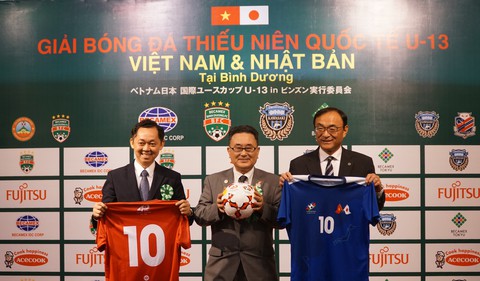 Giải bóng đá thiếu niên quốc tế U13 VN - Nhật Bản 2018 - Ảnh 1. Giải bóng đá thiếu niên quốc tế U13 VN - Nhật Bản 2018 - Ảnh 1.