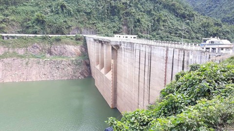 Đà Nẵng thiếu nước sạch là do cách vận hành - Ảnh 2. Đà Nẵng thiếu nước sạch là do cách vận hành - Ảnh 2.