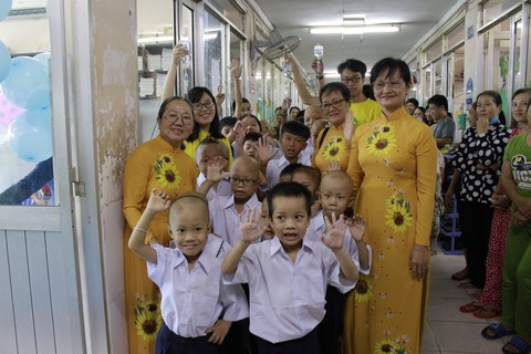 Mời bạn đọc hiến máu, hưởng ứng Ngày hội hoa hướng dương 2018 - Ảnh 3. Mời bạn đọc hiến máu, hưởng ứng Ngày hội hoa hướng dương 2018 - Ảnh 3.