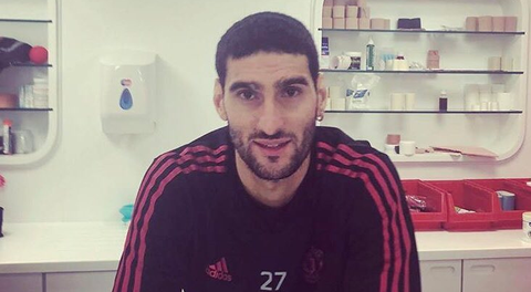 Dân mạng lên cơn sốt với mái tóc mới của Fellaini - Ảnh 1. Dân mạng lên cơn sốt với mái tóc mới của Fellaini - Ảnh 1.