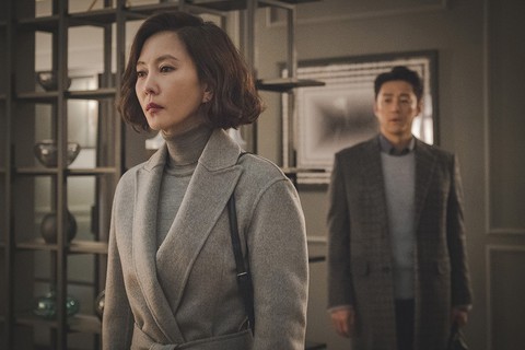 Phim 19+ của Kim Nam Joo cắt hết cảnh nóng lên sóng HTV2 - Ảnh 5. Phim 19+ của Kim Nam Joo cắt hết cảnh nóng lên sóng HTV2 - Ảnh 5.