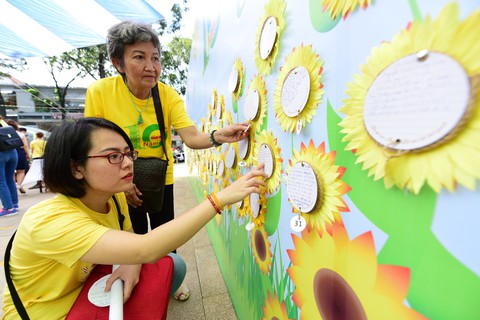 Mời bạn đọc hiến máu, hưởng ứng Ngày hội hoa hướng dương 2018 - Ảnh 2. Mời bạn đọc hiến máu, hưởng ứng Ngày hội hoa hướng dương 2018 - Ảnh 2.