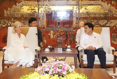 Hỗ trợ chuyển giao kỹ thuật điều trị phù bạch mạch - Ảnh 1. Hỗ trợ chuyển giao kỹ thuật điều trị phù bạch mạch - Ảnh 1.