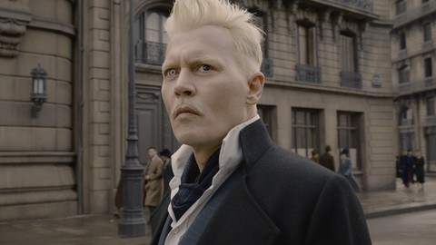 Sinh vật huyền bí: Tội ác của Grindelwald hời hợt đến đáng quên! - Ảnh 3. Sinh vật huyền bí: Tội ác của Grindelwald hời hợt đến đáng quên! - Ảnh 3.